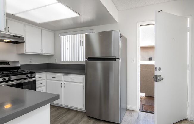 433 N. Louise Street