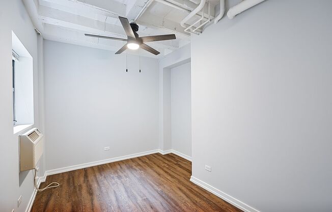 1 bed, 1 bath, 403 sqft, $1,895, Unit 302