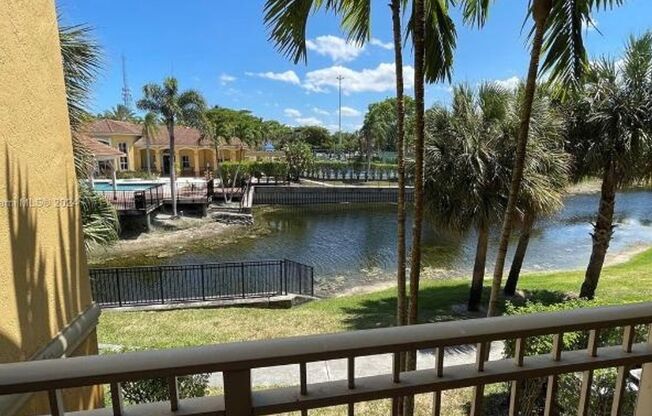 2 Bedroom Condo in Pembroke Pines