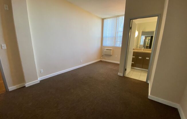2 beds, 2 baths, 750 sqft, $2,295, Unit 358