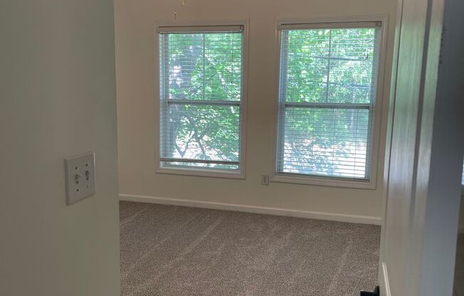 2 beds, 2.5 baths, $1,500, Unit Unit 222