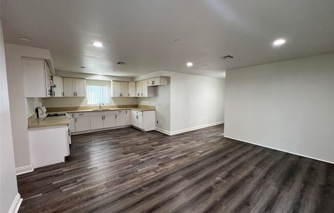 133 W 91 ST