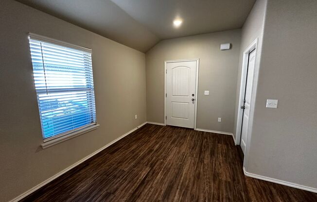 3Bed 2Bath 2Car Garage In Piedmont Schools!!