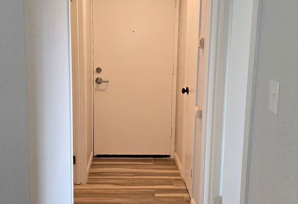 1 bed, 1 bath, $1,500, Unit 130s