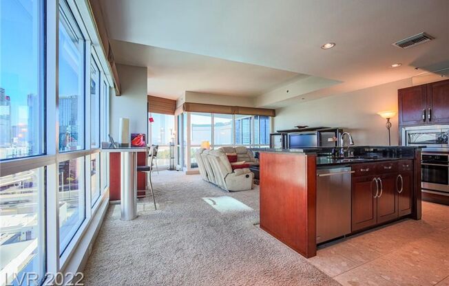 2 beds, 2 baths, $4,250, Unit # 1112