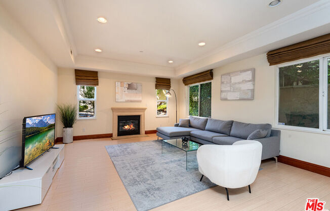 1836 Parnell Ave Apt 101
