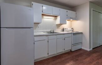 1 bed, 1 bath, $775, Unit 25403