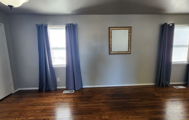 3 beds, 1 bath, $1,400