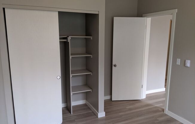 2 beds, 1 bath, 800 sqft, $2,025, Unit 309