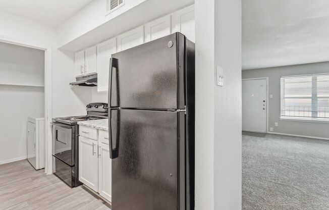 2 beds, 2 baths, 925 sqft, $1,150