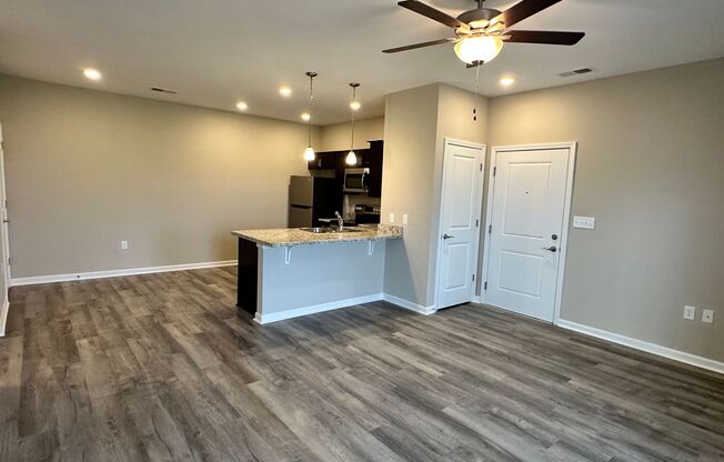 2 beds, 2 baths, 1,025 sqft, $1,265, Unit D203