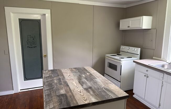2 Bed 1 Bath Home