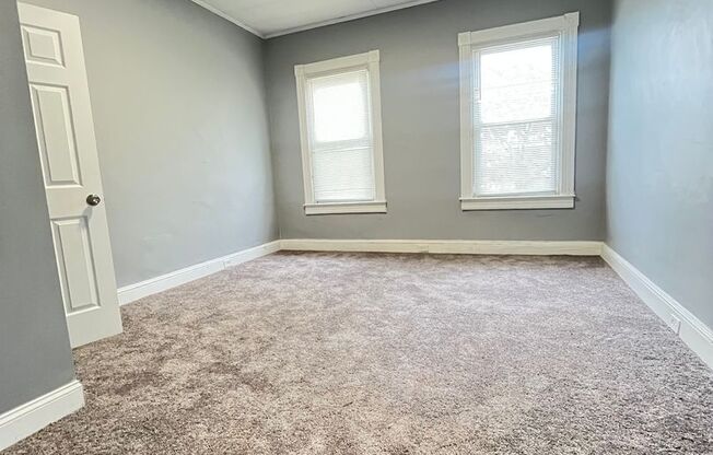 Beautiful 3 Bedroom 1 Bathroom East Baltimore Town Home