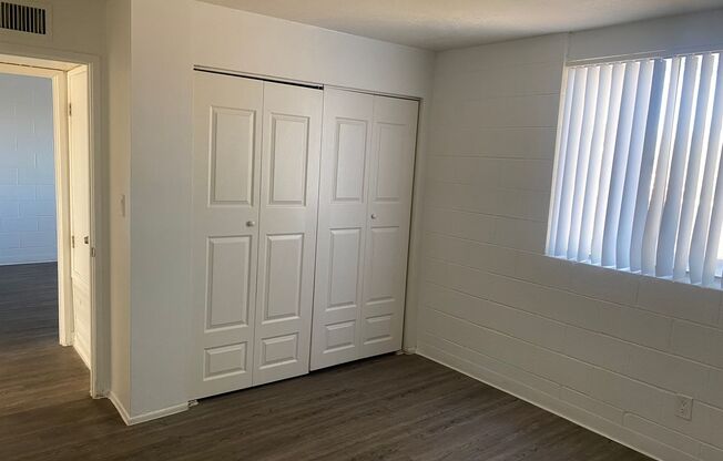 2 beds, 1 bath, 788 sqft, $899, Unit 212