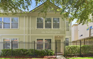 2711 POLK ST