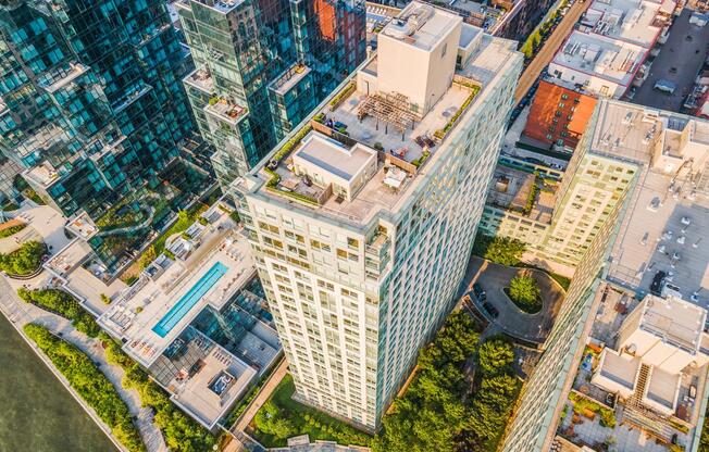 3 beds, 2 baths, 1,460 sqft, $15,995, Unit 17B