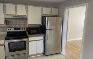 2 beds, 1 bath, 762 sqft, $1,900, Unit 1