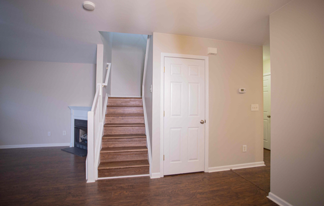 10826 HOLLY RDG BLVD