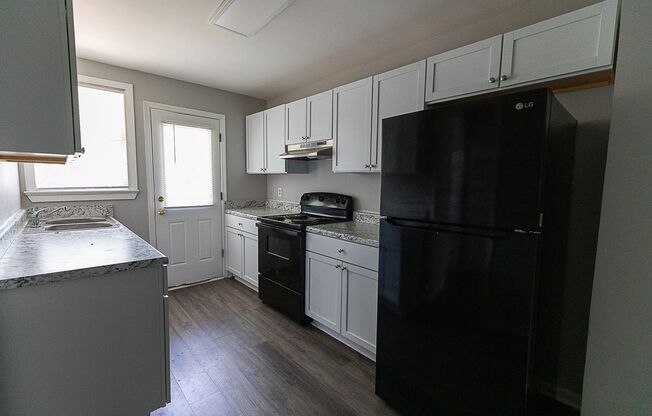 1718 &amp; 1720 E 39th Street