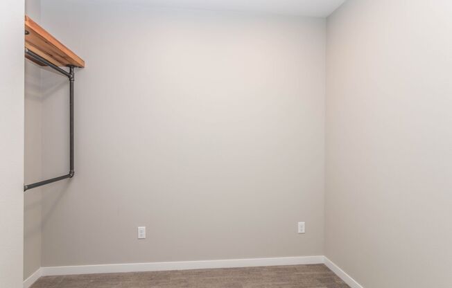 Studio, 1 bath, 567 sqft, $1,012, Unit 521