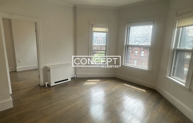 225 ALT NEWBURY ST