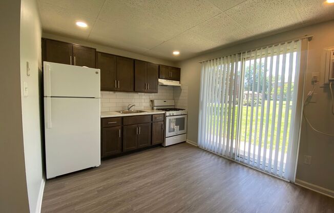 Oakwood Manor Apartments