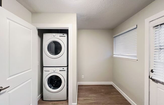 2 beds, 1.5 baths, 900 sqft, $1,250, Unit 1508-07
