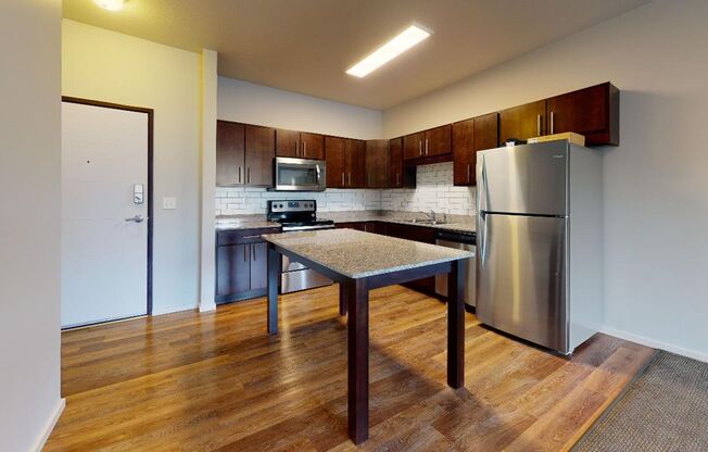 1 bed, 1 bath, 720 sqft, $1,395, Unit 1 - 113