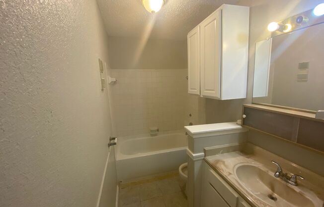 1 bed, 1 bath, 580 sqft, $620, Unit W:126