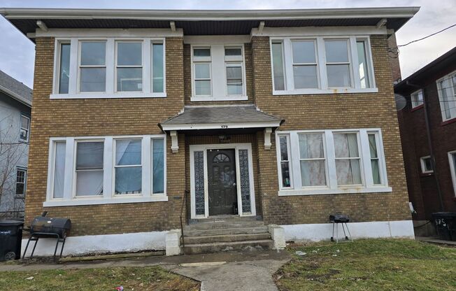 579 Blair Ave