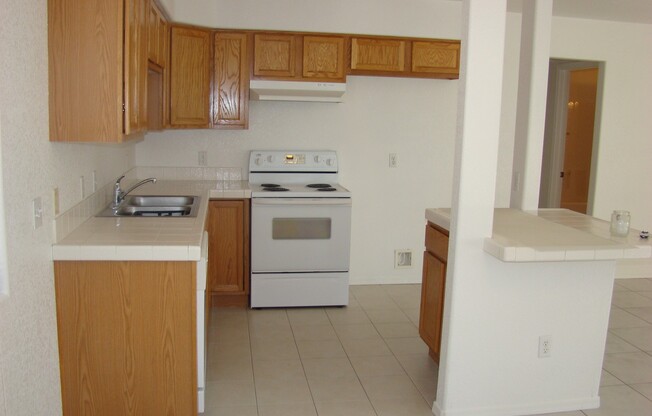 2 beds, 2 baths, 1,000 sqft, $1,350, Unit 101