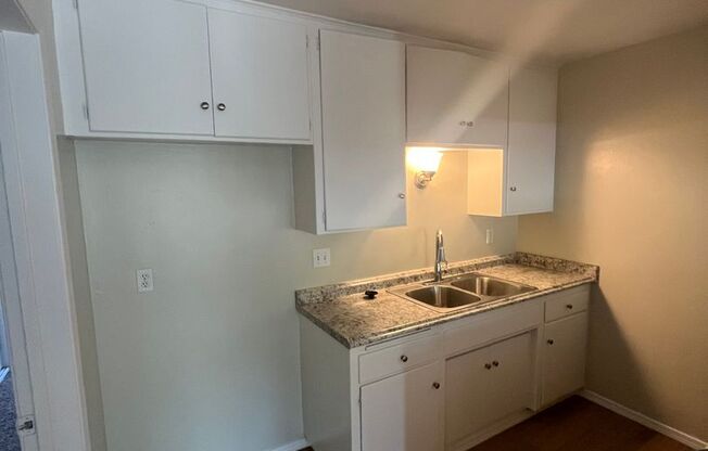 1 bed, 1 bath, 756 sqft, $1,795, Unit Unit 302