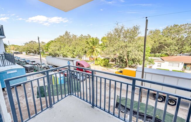 2 beds, 2 baths, 901 sqft, $2,769, Unit 210