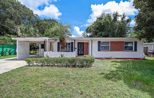 2403 ROGERO RD