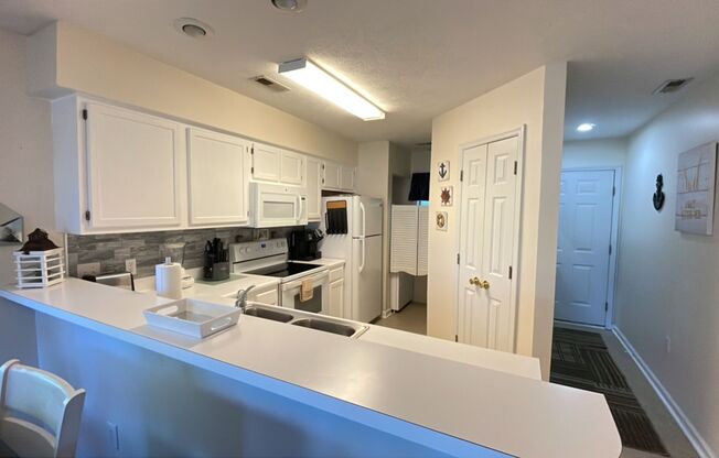 2 beds, 2 baths, $1,650