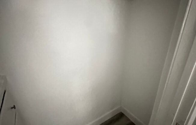 1 bed, 1 bath, 307 sqft, $1,495.83, Unit 15
