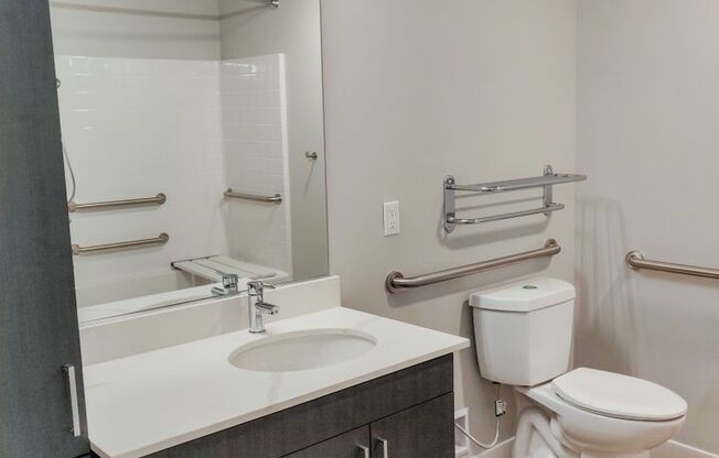 Studio, 1 bath, 490 sqft, $1,795, Unit 404 ADA