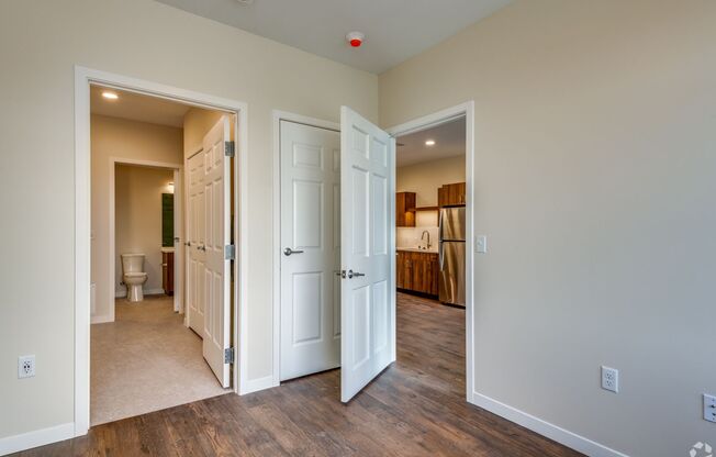 1 bed, 1 bath, 693 sqft, $1,425, Unit 209