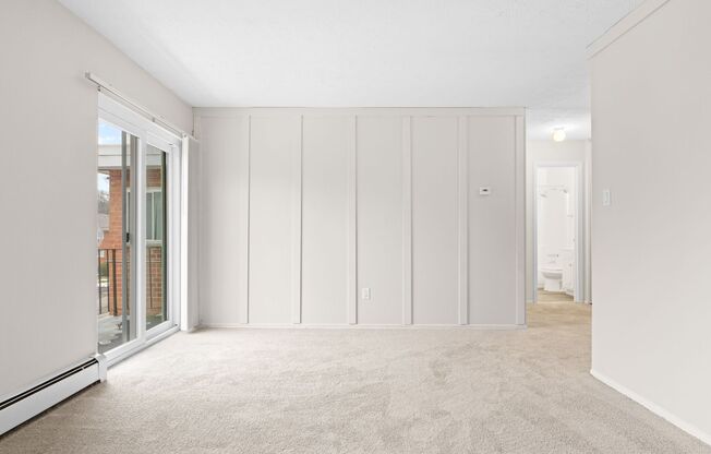 1 bed, 1 bath, 680 sqft, $1,025, Unit 377-301