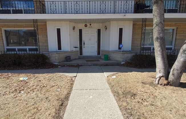 4225 N 91st St. (4 Unit)