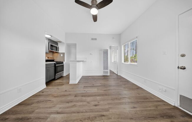 1 bed, 1 bath, 480 sqft, $1,895, Unit 009#B41