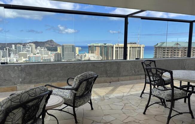 2 beds, 2 baths, 941 sqft, $3,590