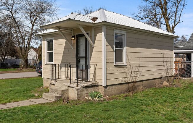 Avalon Cottages