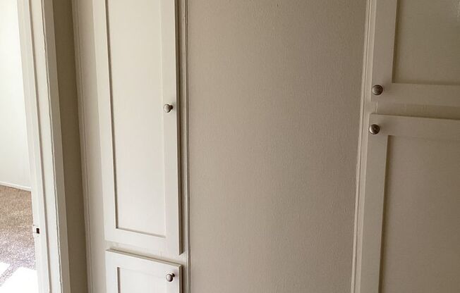 2 beds, 2 baths, 728 sqft, $2,498, Unit 204