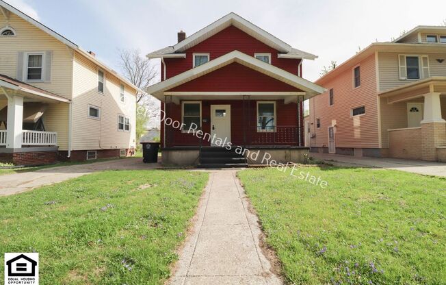 Now available 3 bedroom home ***RENT SPECIAL $400 OFF FIRST MONTHS RENT!***