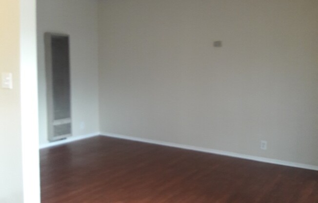 1 bed, 1 bath, 550 sqft, $1,700, Unit 1079-7