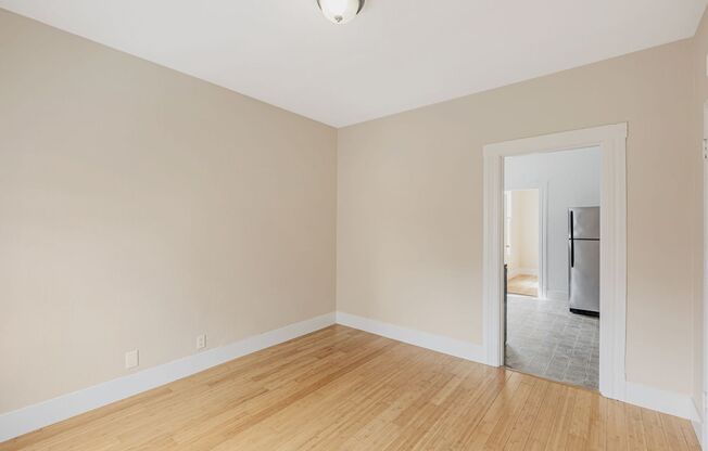 435 Hayes Street Apartments*