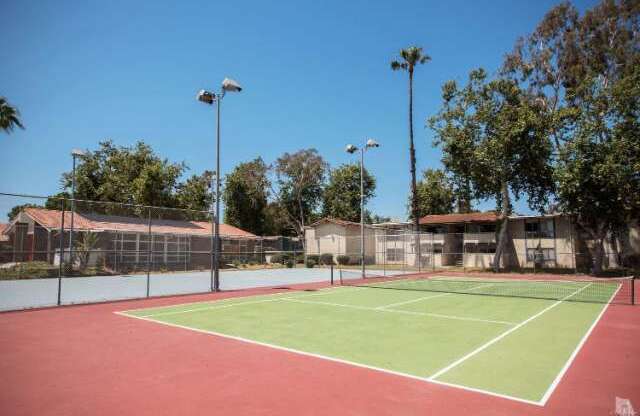 2 beds, 1.5 baths, $2,395