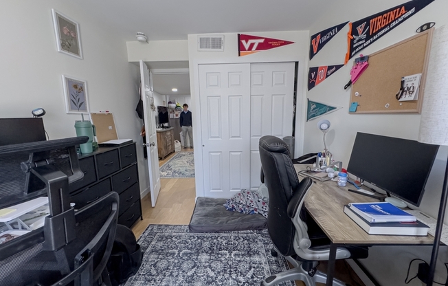 1525 Green Street - 4F