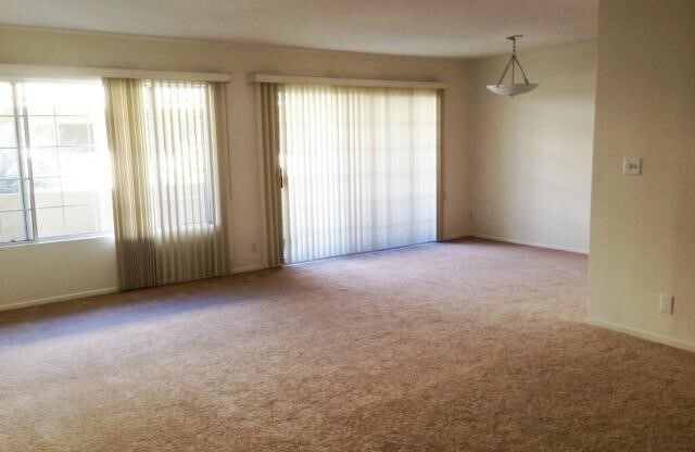 2 beds, 1.8 baths, 1,325 sqft, $2,990, Unit 224